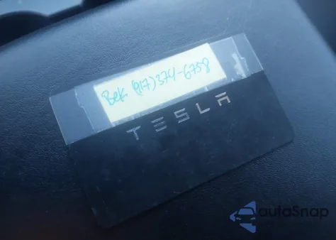 2022 Tesla Model 3 Long Range Dual Motor All-Wheel Drive z USA, uszkodzony, nr VIN 5YJ3E1EB0NF181589